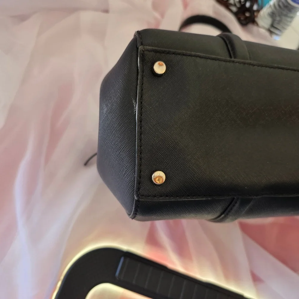 Kate Spade New York Black Saffiano Leather Tote Bag Shoulder Purse Gold Hardware